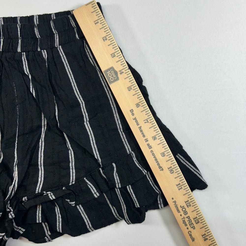 Billabong Womens Black White Striped Ruffle Hem Elastic Waist Shorts Size Medium - Picture 5 of 6